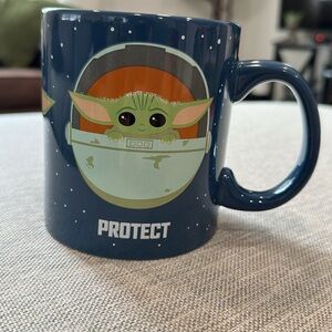 Baby Yoda Grogu 20 oz. Mug. Perfect for that Big Cup of Coffee, Tea or Soup!